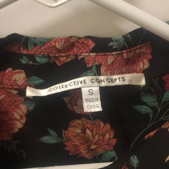 Button Up Top - Picture 2 of 4